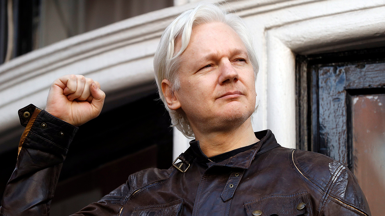 WikiLeaks founder’s appeal against extradition rejected by UK high court