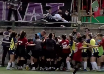 Turkey: Brawl during game leads to campaign against Kurds’ most popular sports club