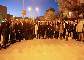 HDP’s Pervin Buldan visits Şenyaşar family for day 400 of justice vigil