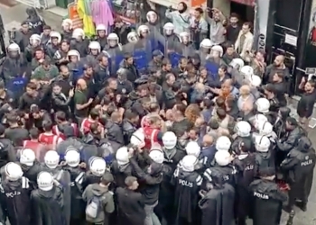 Arrests as Turkish police obstruct protest march against Öcalan’s isolation