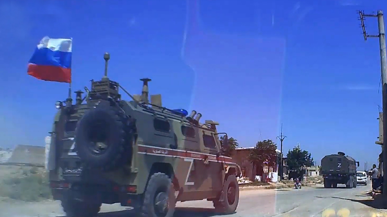 Videos contradict Turkish news reports of Russian withdrawal from Tell Rifat