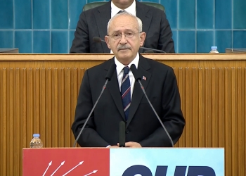 Turkey’s opposition leader stands by Kurdish Şenyaşar family on fourth year of fight for justice