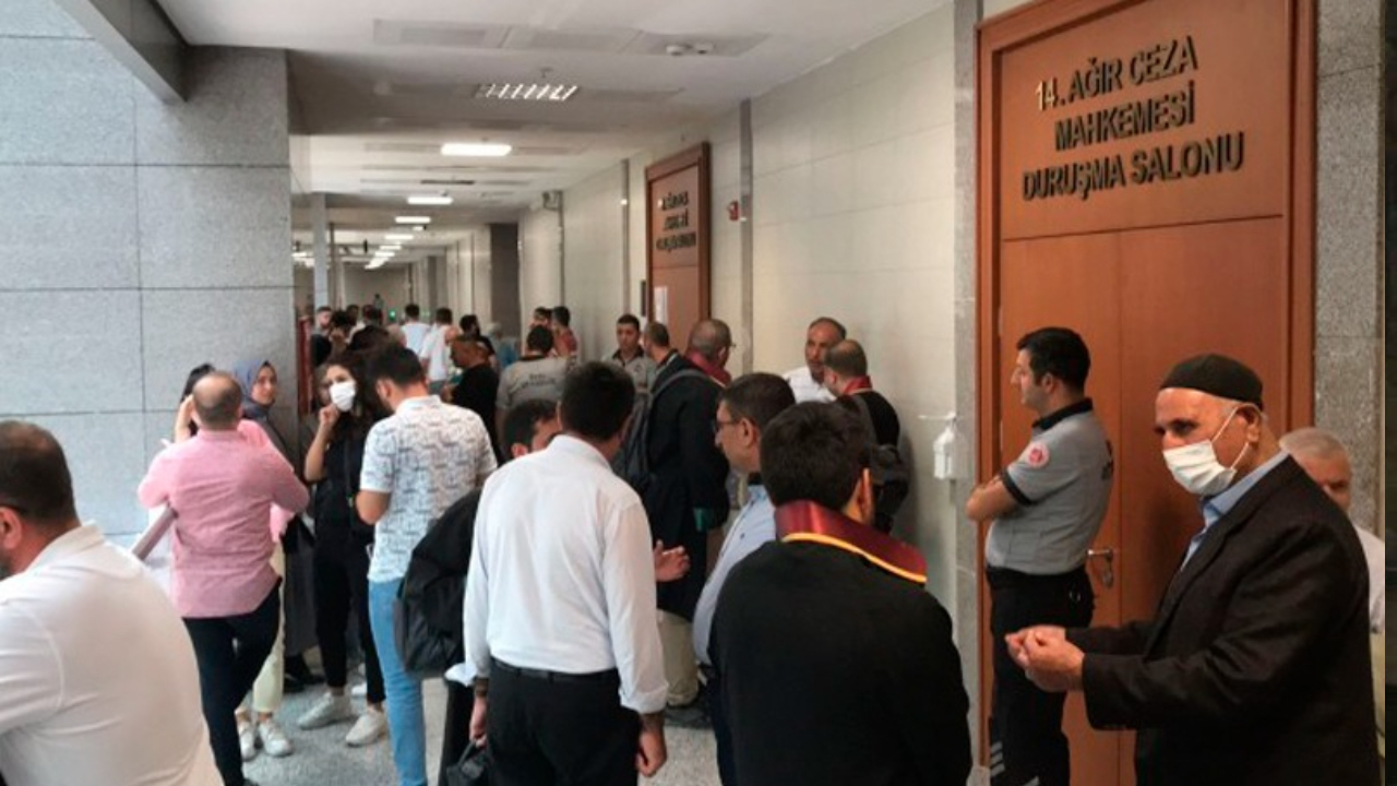 Gaffes by secret witness in Turkish court