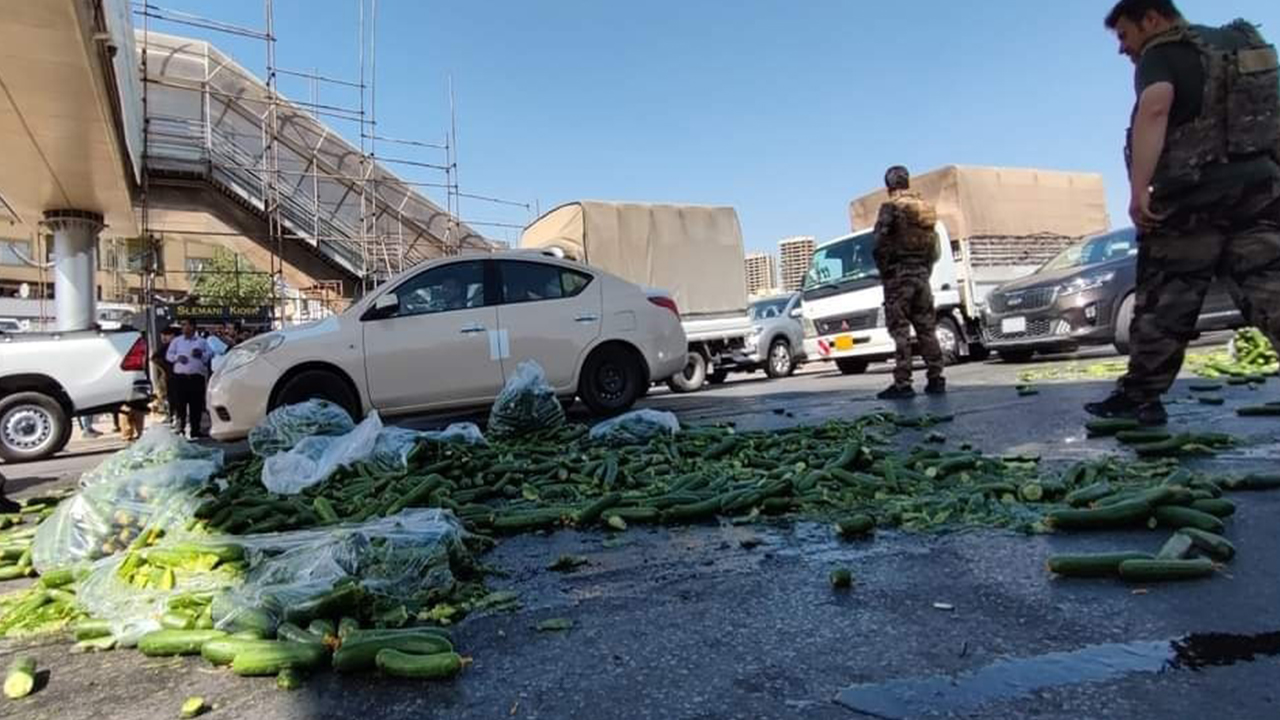 KRI: Farmer protests successfully stop cucumber and tomato imports