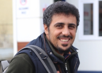 We are journalists, we are in the right, we will gain our freedom and we will write again