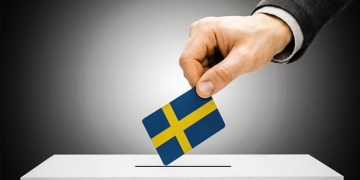 Right wing poised to oust Social Democrats in Swedish elections