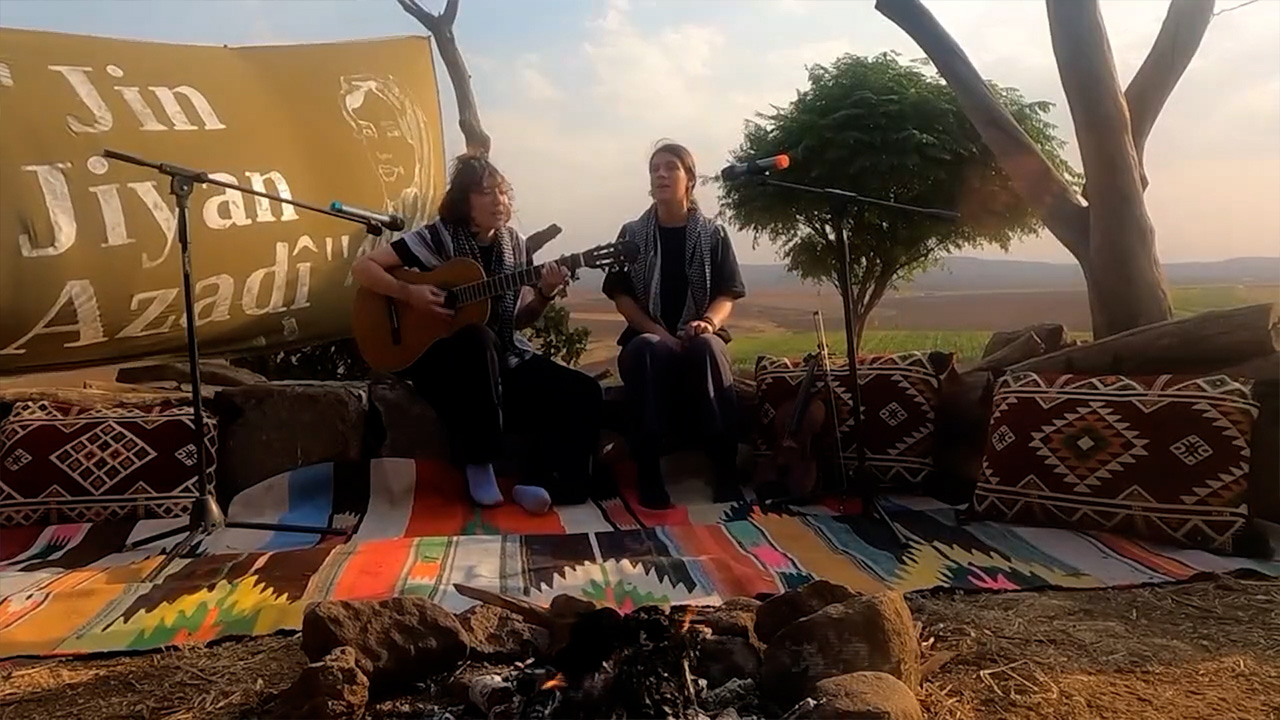 Commune shares song of solidarity for Kurdish women martyrs