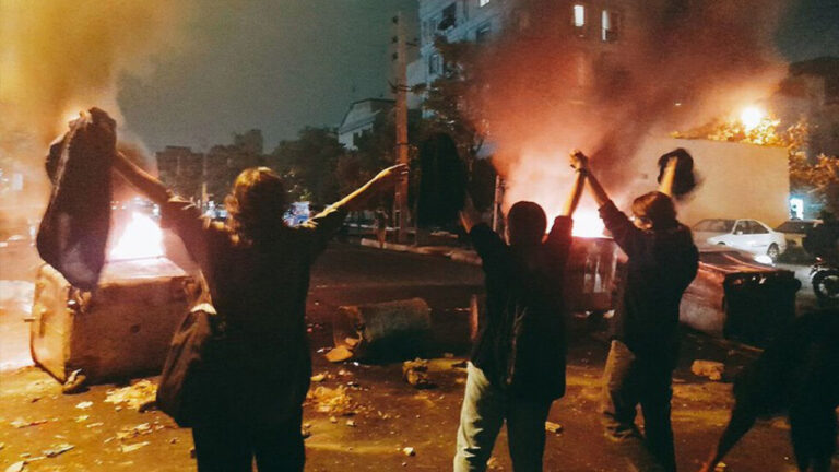 400 protesters jailed in Tehran
