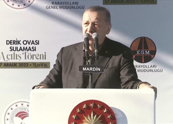 Erdoğan declares name change of Mardin airport during rally in southeastern city