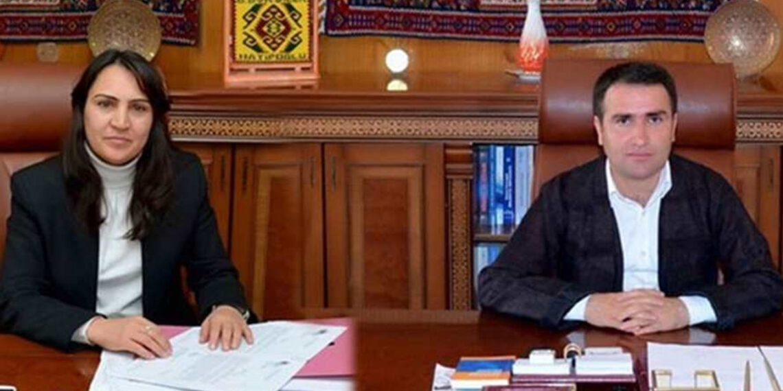 Turkish court re-sentences former HDP co-mayors in speedy retrial