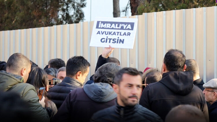 Kurdish MPs launch sit-in at Turkey’s Justice Ministry for Abdullah Öcalan