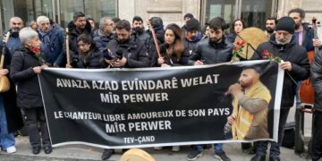 Kurdish musicians in France protest Paris shooting