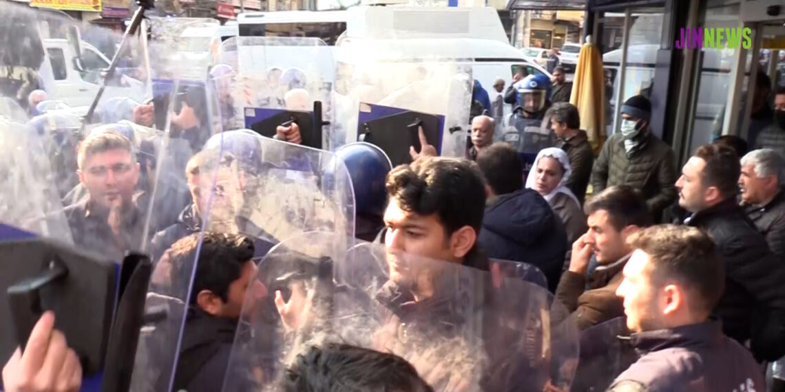 Protesters throughout Turkey demand investigation into chemical use allegations
