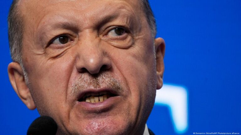 Turkish gov’t pushes for stronger control ahead of elections: HRW