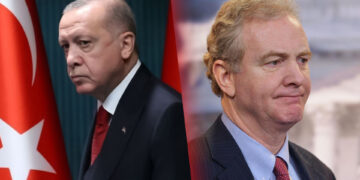 US Senator calls for sanctions on Turkey over its likely operations in northeast Syria