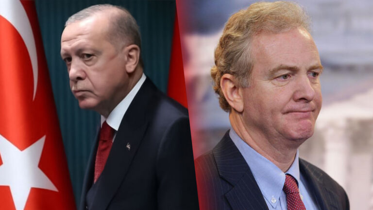 US Senator calls for sanctions on Turkey over its likely operations in northeast Syria