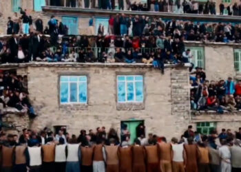 Kurds celebrate traditional fest in ancient Iranian village