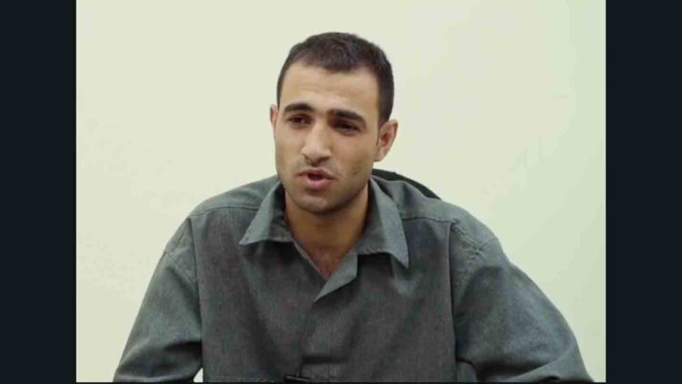 Iran executes Kurdish activist