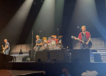 Famous German rock band performs concert for Turkey-Syria earthquake victims