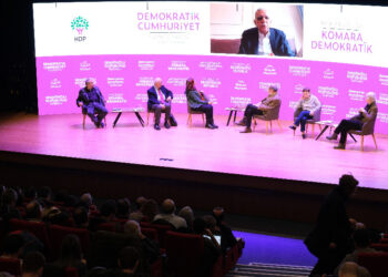 Democratic Republic Conference discusses a new republic conception in Turkey