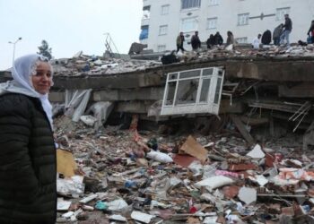 Confirmed death toll in Turkey, Syria reaches 34,878 in total