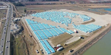 Turkish authorities evacuate three-week-old tent city over flood risk