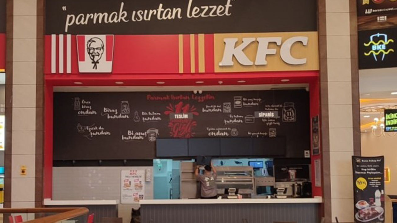 KFC closes restaurants in Turkey’s quake-hit provinces, forces workers to resign