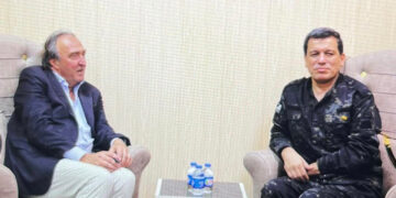Italian politician meets SDF commander Abdi on Friday