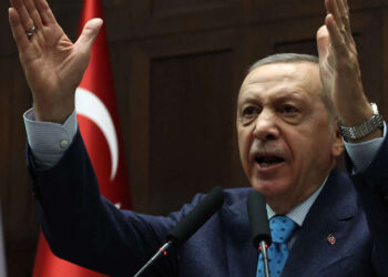 Erdoğan continues litigation campaign against opposition