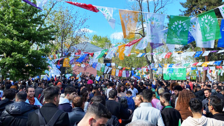 Turkey’s pro-Kurdish party steps up election campaign with mass rallies