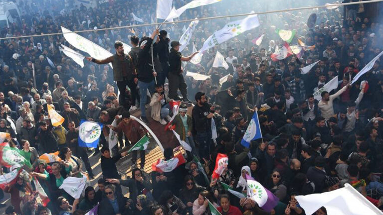 Turkey’s pro-Kurdish party runs grassroots level election campaign