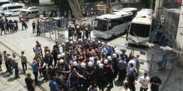Turkish police continue unconstitutional ban on protests by Saturday Mothers for tenth consecutive week