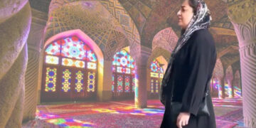 Women in Iran defy solo singing ban, reclaim public spaces