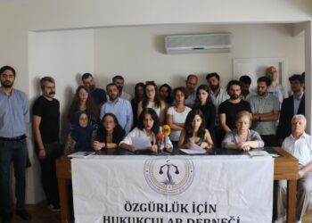 Lawyers call for end to Öcalan’s isolation in simultaneous country-wide press conferences
