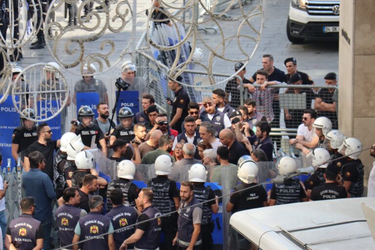 Unconstitutional blockade of Saturday Mothers’ vigil enters 24th consecutive week