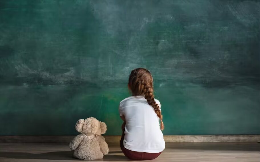 Local AKP chair connected to controversial child abuse case