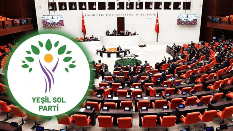 Reopening of Turkish parliament overshadowed by Ankara bombing, delaying statement on Kurdish issue