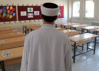 Turkey makes Muslim prayer rooms mandatory in educational boarding houses