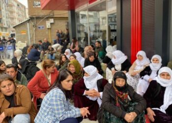 Turkey: Women face police violence on international day against gender-based violence