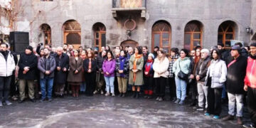 Artists, writers advocate for renewed peace talks, end to Kurdish conflict in Turkey