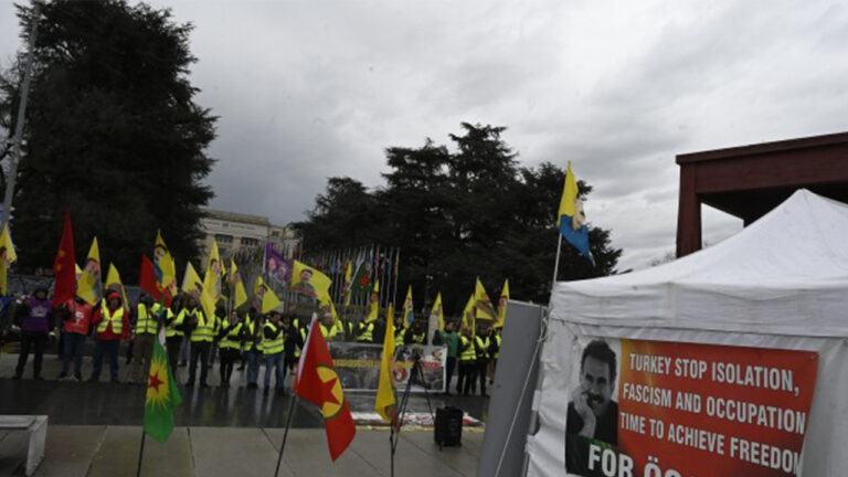 Protesters demand freedom for Abdullah Öcalan outside UN office