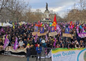 Kurdish protesters flood Paris streets, accuse France of protecting Turkey in activist murders