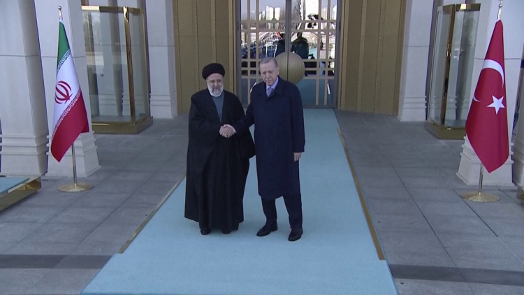 Iranian President Raisi in Ankara for twice-delayed meeting with Turkish President Erdoğan