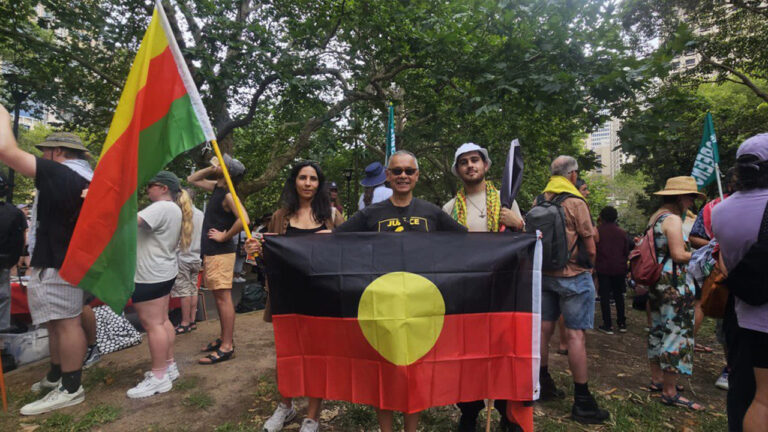 Kurdish community in Sydney supports Invasion Day march