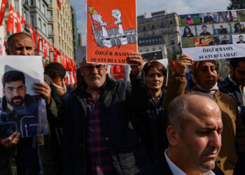Detained Kurdish journalists face intrusive questions during interrogation in Turkey
