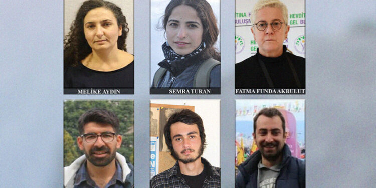 Οι τουρκικές αρχές συλλαμβάνουν πέντε δημοσιογράφους σε επιδρομές με στόχο τον κουρδικό Τύπο