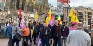 French activists rally against extradition of Kurdish refugees to Turkey