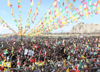 Newroz 2024 in Van: Calls amplify for Abdullah Öcalan’s freedom