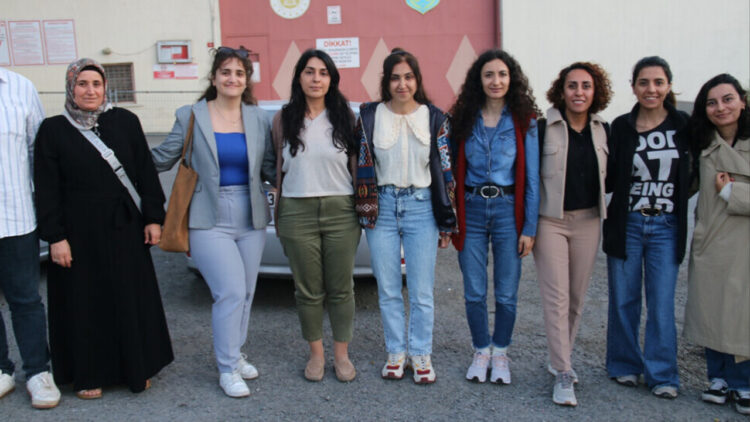 Kurdish journalist released from Turkish prison after 25-day isolation: ‘Free press cannot be silenced!’