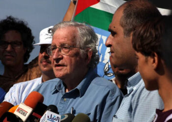 Renowned linguist Noam Chomsky seriously ill in hospital